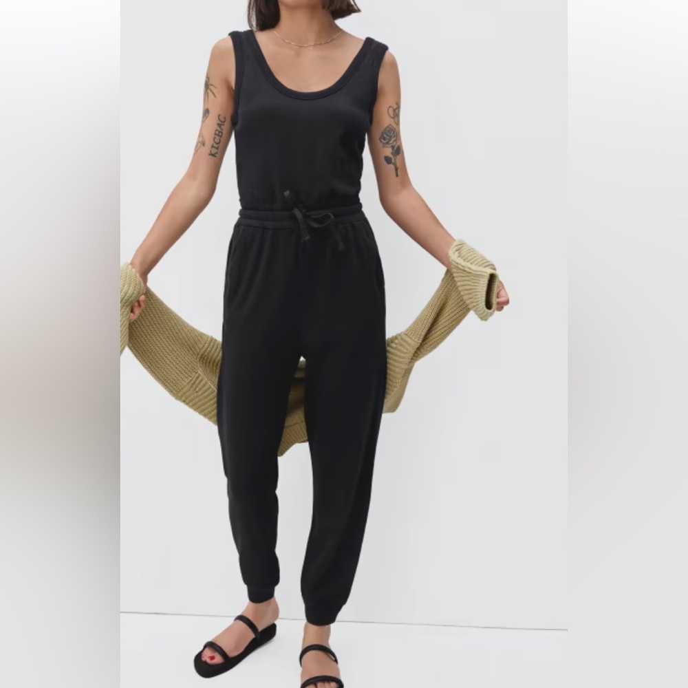NWT Everlane Classic Black French Terry Organic Cotton Jogger Jumpsuit